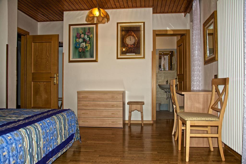 Albergo Ristorante Iris Auronzo di Cadore Oda fotoğraf