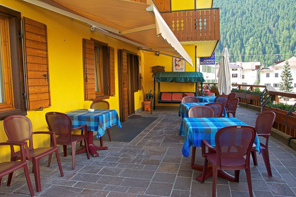 Albergo Ristorante Iris Auronzo di Cadore Dış mekan fotoğraf